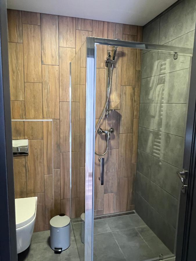 Hotel Loft Wood Mukačevo Esterno foto