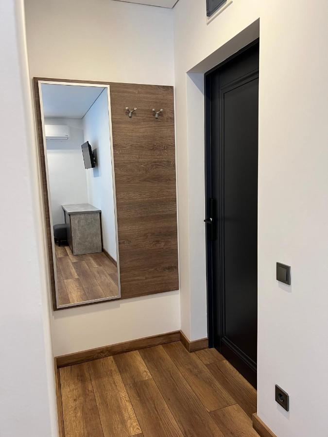 Hotel Loft Wood Mukačevo Esterno foto